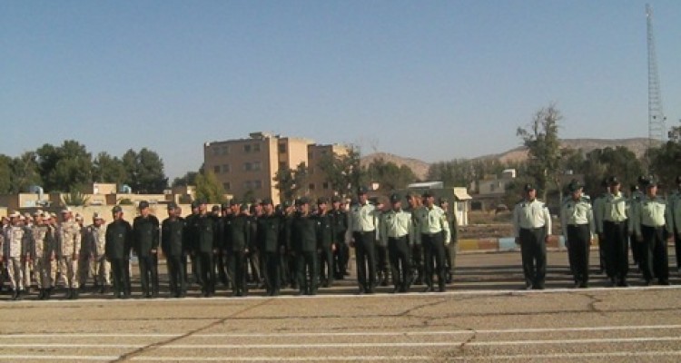 مراسم صبحگاه مشترک نیروهای مسلح در شهرستان اسلام آباد غرب 