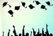 مدرکهای تحصیلی برای گذاشتن دم کوزه !