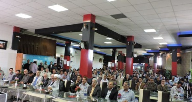 نقدی بر سخنان دکتر رهامی در اسلام آبادغرب/ از تطهیر فتنه گران تا قدو قواره نماینده اسلام آبادغرب