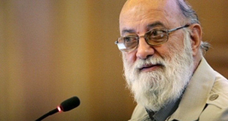 پاوه نماد مقاومت است/ اقتصاد مقاومتی ما را به پیروزی می رساند