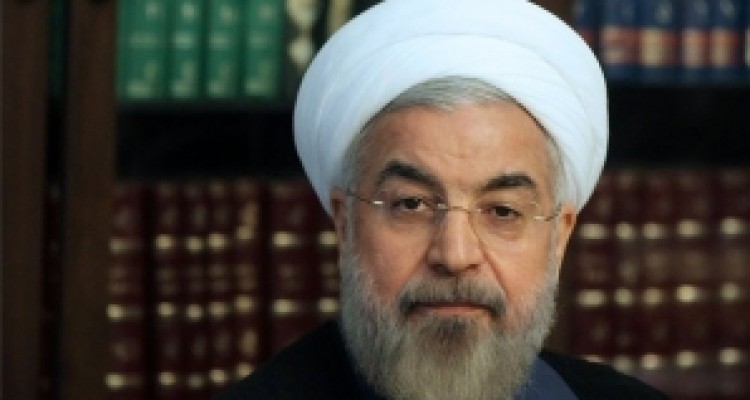 آقای روحانی؛ نتیجه انتخابات بدون شورای نگهبان فرار رئیس جمهور با لباس زنانه است