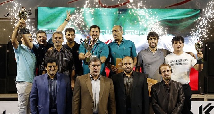 قهرمانی تیم خوزستان در مسابقات کشتی فرنگی جوانان کشور در اسلام آبادغرب/ کسب عنوان داور نمونه توسط داور کرمانشاهی +لیست نتایج مسابقات