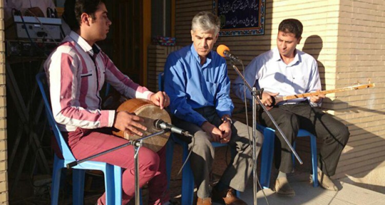 برنامه‌های فرهنگی- هنری «ئیوارانه» اجرا شد