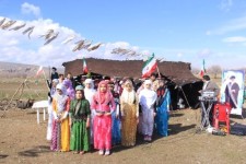  جشن پیروزی انقلاب اسلامی در طبیعت اسلام آبادغرب