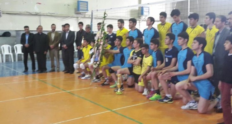 برگزاری مسابقه والیبال چهار جانبه یادبود جوان ورزشکار سعید جعفری در اسلام آبادغرب