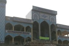امام زاده حسن(ع) میزبان مسافران نوروزی
