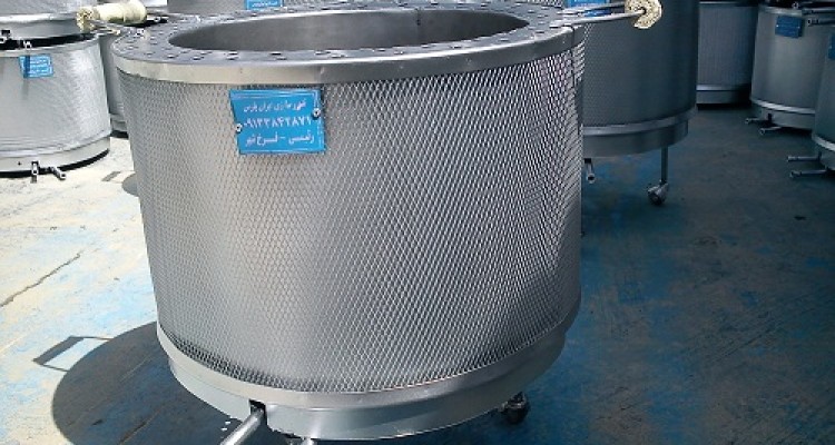 توزیع 760 دستگاه تنور گازی توسط اداره منابع طبیعی در روستاهای گهواره