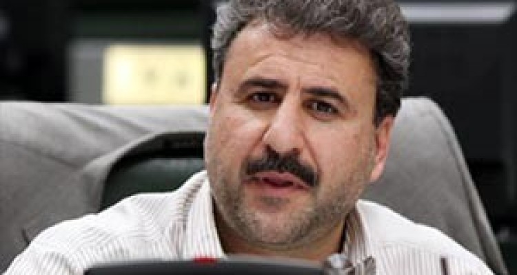 سفر مسئولین وزارت بهداشت به اسلام آباد غرب تشریفاتی بود/عدم تکمیل فاز دوم بیمارستان شبیه خیانت به یک ملت است