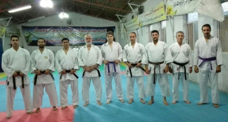 برگزاری مسابقات کاراته قهرمانی باشگاههای اسلام آبادغرب/برگزاری جشن و مسابقه تیراندازی به مناسبت نیمه شعبان در  شهرستان