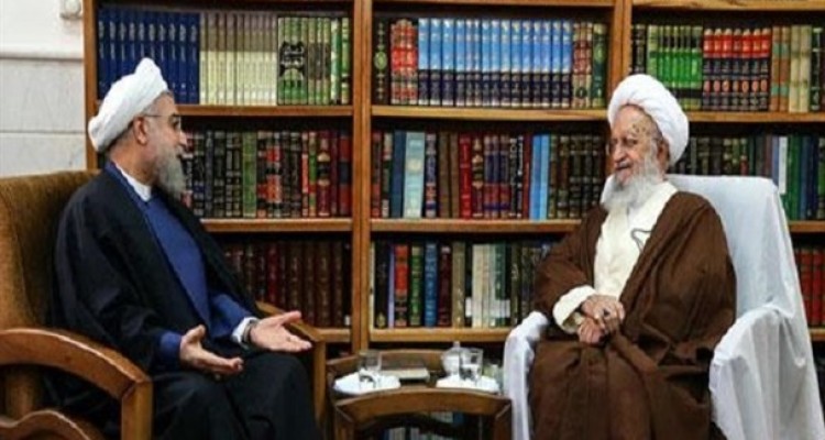 دولت به اشتغال جوانان و معیشت مردم توجه کند