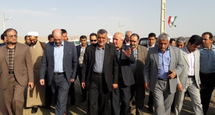 کلنگ زنی شهرک کشاورزی گلخانه ای اسلام‌آبادغرب/مشروح خبر+تصاویر