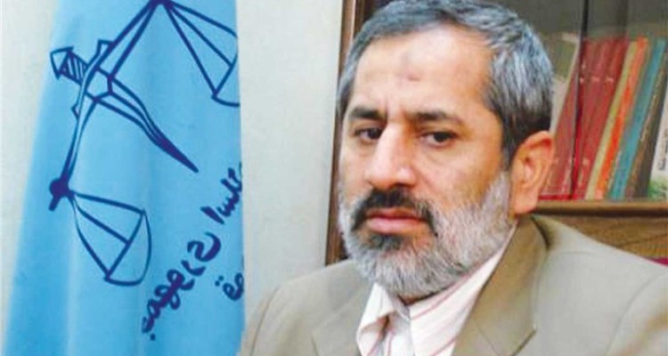 اختلاس ۸۰۰ میلیارد تومانی از یک بانک در "فساد بزرگ"/درخواست گزارش از سیف و طیب‌نیا