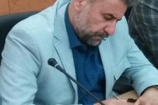 خاطرات سیاسی دکتر فلاحت پیشه /"روزنامه زندان نیست"