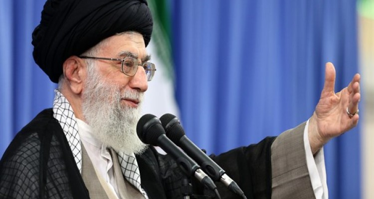 مسجد هسته مقاومت فرهنگی و پایگاه فعالیت اجتماعی است/ اگر حصار و خاکریز فرهنگی نباشد، همه چیز از دست می رود