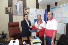 تجلیل از پزشکان داوطلب جمعیت هلال احمر اسلام آباد غرب 