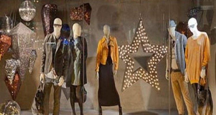 قاچاق پوشاک؛ضربه اقتصادی یا فرهنگی؟/تیغ برند های خارجی روی البسه ایرانی