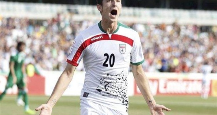 سردار آزمون: کار تیم ملی بازی به بازی سخت‌تر می‌شود/ نباید فکر کنیم با شکست قطر کارمان راحت شده است