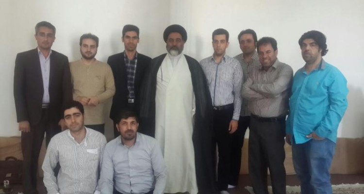 دیدار اصحاب رسانه اسلام آباد غرب با امام جمعه شهرستان +تصاویر