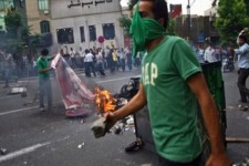 مرتضوی عذرخواهی کرد؛ سران فتنه چه زمان عذرخواهی می کنند؟