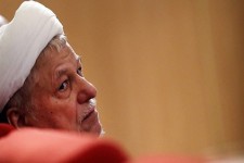 هاشمی در سال 95، هاشمی سال 63 را نقض کرد!/نمایش سیاسی رفسنجانی برای انتخابات 96