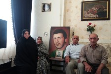 گفتگویی با خانواده شهید جعفر حمیدیه از شهدای شاخص اسلام آبادغرب/ شهیدی که پیکرش 3 روز توسط بعثی ها گلوله باران شد