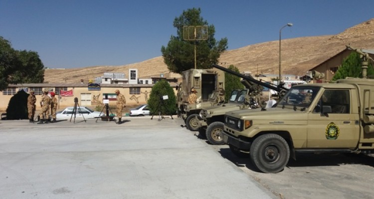 نمایشگاه دست آوردهای تیپ 181 زرهی ارتش در اسلام آبادغرب برگزار گردید+عکس