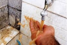 بی ابتکاری دولت تدبیر همچنان ادامه دارد/ آب بد طعم سهم مردم آلوده ترین شهر جهان