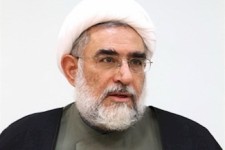 وزارت علوم، صنعت و اقتصاد هم نیاز به تغییر دارند/ چک سفید امضاء به کسی نمی‌دهیم/ اصلاح‌طلبان حمایت نکنند روحانی ضربه می‌خورد