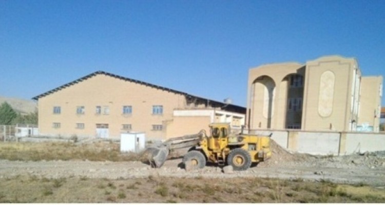 پیست دو و میدانی در اسلام آباد غرب احداث می شود