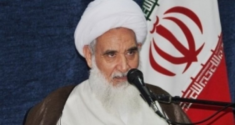 استقلال اقتصادی با شعار محقق نمی‌شود/آمریکا سرشتی استکباری دارد