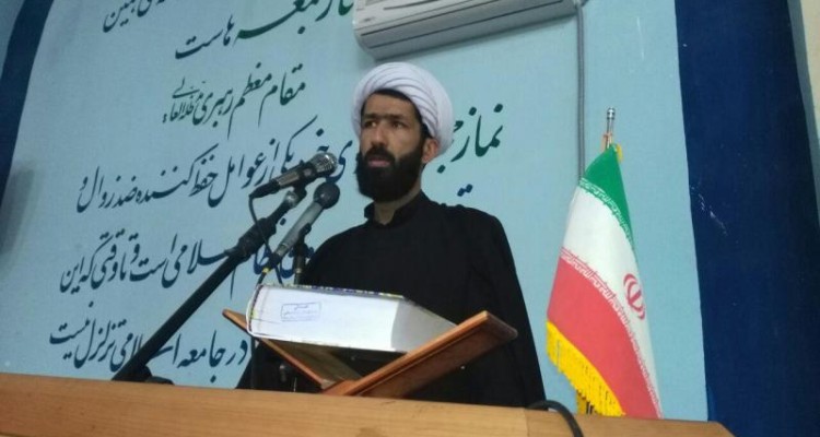  روحیه انقلابی را حفظ کنید ،انقلابی بودن ملاک نیست بلکه انقلابی ماندن ملاک است