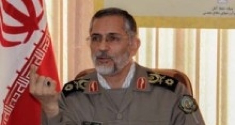 بازدید رییس دفتر فرماندهی معظم کل قوا از نمایشگاه عملکرد بسیج