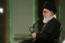 انگلیس همیشه منبع تهدید، فساد و نکبت برای غرب آسیا بوده است/ شیعه انگلیسی و سنّی امریکایی مثل دو لبه یک قیچی آتش‌افروزی می‌کنند