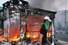 از ممنوعیت‌های اقتصادی تا تشدید تحریم‌ها/ آبی که فتنه‌گران به آسیاب دشمن ریختند