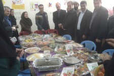 جشنواره غذاهای سالم و سنتی در اسلام آبادغرب برگزار شد