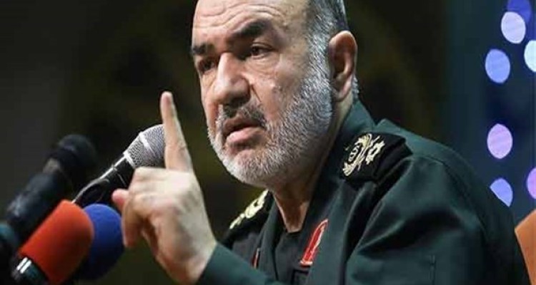 همه آمارها و شاخص ها نشان می دهد آمریکا در حال زوال است/ ملت ایران اجازه نمی دهد تفکر غرب گرایانه میدان دار سیاست خارجی نظام و انقلاب شود