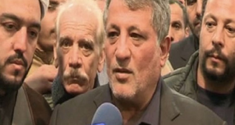 نمی‌دانم چگونه از حضور پرشور مردم در مراسم تشییع پدرم تشکر کنم