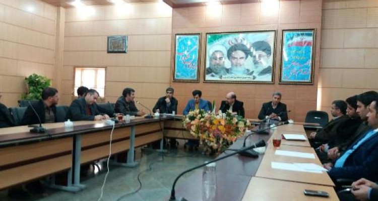 فرماندار اسلام آبادغرب: دستگاه های اداری باید پاسخگوی عملکردشان باشند/رسانه ها نماینده مردم هستند