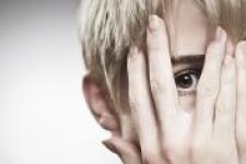 ۲۰ فوبیای عجیب دنیا که ممکن است هرگز در مورد آنها نشنیده باشید