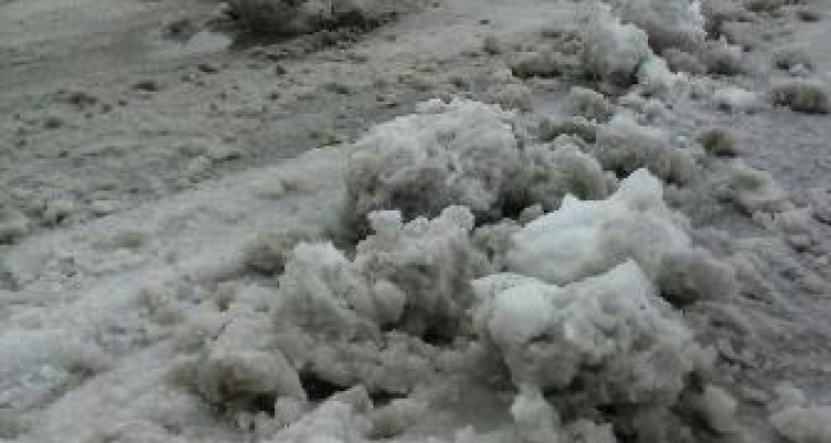 قطعی آب و برق و اختلال در خطوط تلفن همراه در اسلام آباغرب و نارضایتی مردم از عملکرد مسئولان