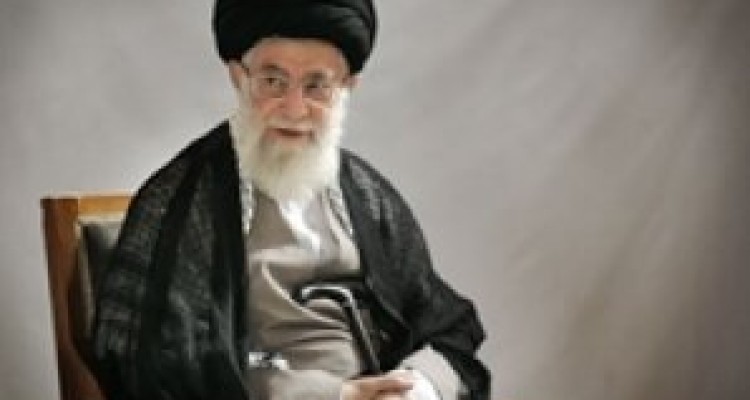 آتش‌نشانان شهیدان راه خدمت دشوارند و هرگز فراموش نخواهند شد/ آنان خاطرات فداکاری‌های دفاع مقدس را زنده کردند/ در غم خانواده‌های آن عزیزان شریکم