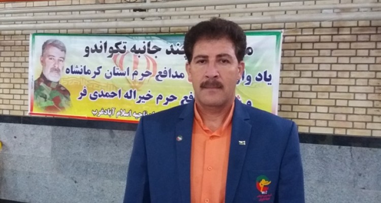 شهدا سرمشق و افتخار ورزشکاران هستند/ برای ارتقاء سطح کیفی و بار فنی مربیان تکواندو استان برنامه هایی دارم