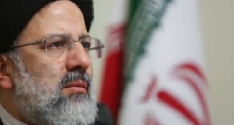 اعلام حضور رسمی رئیسی در انتخابات 96؛ باید قفل رکود و بیکاری و انسداد در کسب و کار را باز کرد