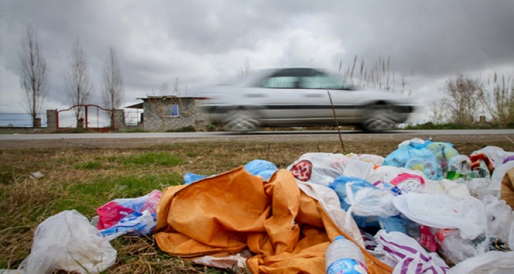 یادگاری از بی فرهنگ‌ترین مسافران