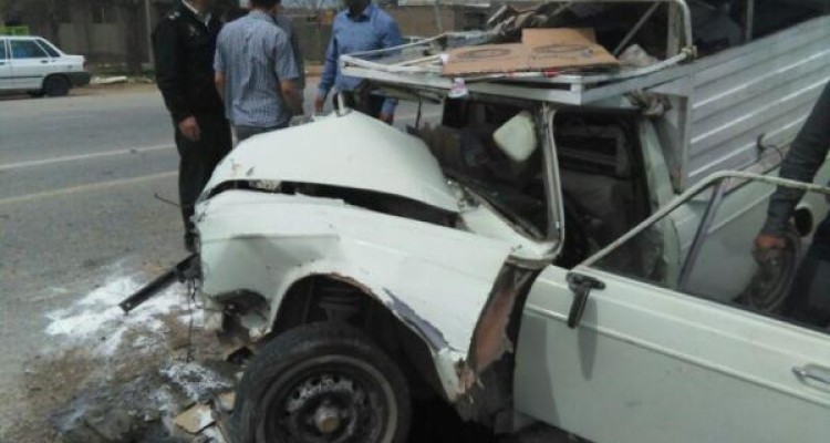 برخورد پژو405 با وانت بار  در جاده اسلام ابادغرب-حمیل بدون تلفات جانی+تصاویر