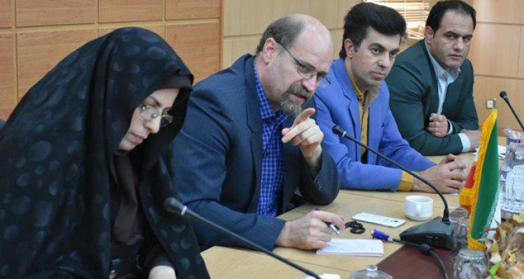 كلنگ زني پروژه بازيافت پسماند شهري در اسلام آبادغرب