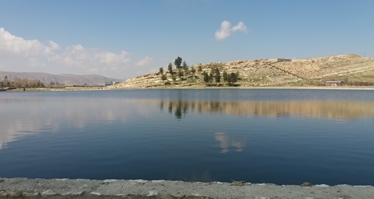 سراب شرف آباد ظرفیتی رها شده در اسلام آبادغرب/ کوتاهی مسئولین در وظایف نظارتی خویش