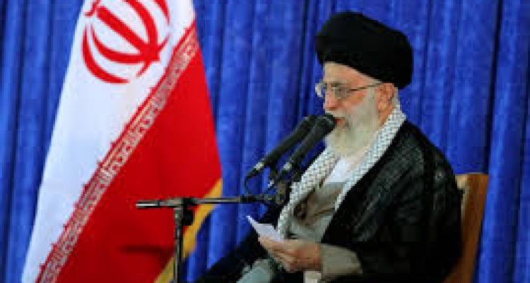 رهبر انقلاب: عقلانیت در انقلابی‌گری است