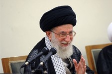 مزاح رهبر انقلاب با شعرهایی که در محضر ایشان خوانده شد + فیلم 