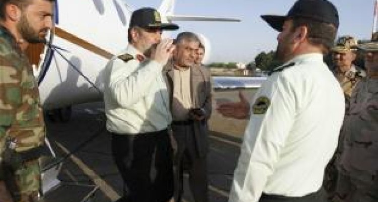 سفر فرمانده انتظامی کشور به استان کرمانشاه/ سردار اشتری: زیرساخت‌های لازم برای تردد زائران اربعین از مرز خسروی فراهم است 